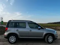 Gebraucht Skoda Yeti 105 PS (77 kW) 2015 Beige SUV
