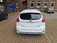 Gebraucht Ford Focus ST-Line 150 PS (110 kW) 2016 Weiß Limousine