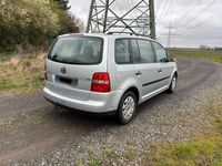 Gebraucht VW Touran 105 PS (77 kW) 2004 Silber Van / Kleinbus