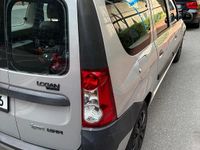 Second-hand Dacia Logan 89 CP (65 kW) 2008 Argintiu Break