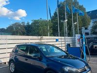 Gebraucht VW Golf VI Style 105 PS (77 kW) 2011 Blau Kleinwagen