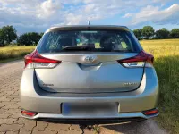 Gebraucht Toyota Auris 99 PS (72 kW) 2016 Schwarz Limousine