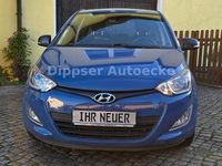 Gebraucht Hyundai i20 Trend 101 PS (74 kW) 2014 Blau Kleinwagen