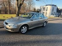 Gebraucht Opel Vectra 136 PS (100 kW) 2000 Limousine