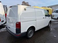 Gebraucht VW Transporter 102 PS (75 kW) 2017 Candyweiss Van