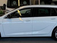 Gebraucht Opel Insignia Elegance 174 PS (127 kW) 2021 Weiß Kombi