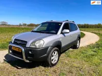 Gebraucht Hyundai Tucson Dynamiq 141 PS (103 kW) 2004 Grau SUV