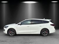 Gebraucht Ford Focus ST-Line 125 PS (91 kW) 2025 Frostweiß Kombi