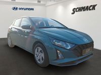 Gebraucht Hyundai i20 Select 79 PS (58 kW) 2024 Grün Limousine