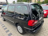 Gebraucht VW Sharan Trendline 140 PS (102 kW) 2009 Schwarz Van / Kleinbus