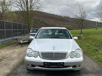 Gebraucht Mercedes C200 163 PS (119 kW) 2003 Silber Limousine