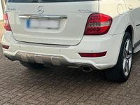 Gebraucht Mercedes ML300 AMG 204 PS (150 kW) 2011 Weiß SUV