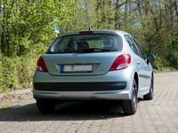 gebraucht Peugeot 207 1.6 HDi 109 PS, Scheckheft, Zahnriemen, TÜV 10/2025