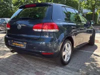 Gebraucht VW Golf VI Team 122 PS (89 kW) 2011 Blau Kleinwagen