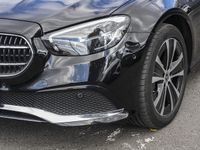 Gebraucht Mercedes E300 Avantgarde 320 PS (235 kW) 2022