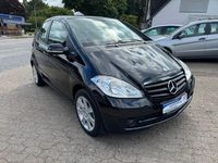 Gebraucht Mercedes A160 95 PS (69 kW) 2010 Schwarz Kleinwagen