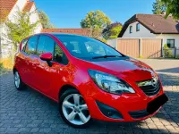 Gebraucht Opel Meriva 120 PS (88 kW) 2011 Rot Van / Kleinbus