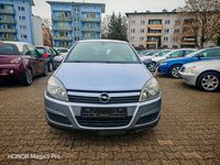 Gebraucht Opel Astra Enjoy 125 PS (91 kW) 2004 Grau Limousine