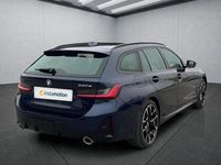 Gebraucht BMW 330e 292 PS (214 kW) 2024 Blau Kombi