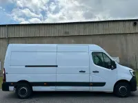 Gebraucht Renault Master 135 PS (99 kW) 2023 Weiß Van / Kleinbus