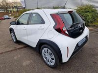 Neu Toyota Aygo X Business Edition 72 PS (52 kW) 2025 Weiß SUV