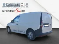 Gebraucht VW Caddy 102 PS (75 kW) 2025 Weiss Van / Kleinbus