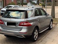 Gebraucht Mercedes ML350 306 PS (225 kW) 2012 Silber SUV