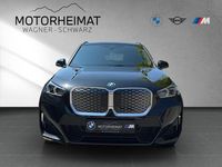 Gebraucht BMW iX1 Performance 150 kW (204 PS) 2025 Schwarz SUV