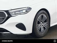 Gebraucht Mercedes E220 Avantgarde 197 PS (144 kW) 2024 Unilack polarweiß Kombi