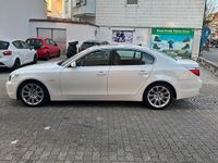 Gebraucht BMW 525 180 PS (132 kW) 2007 Weiß Limousine