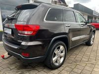 gebraucht Jeep Grand Cherokee 3.0 CRD Overland NAVI LEDER AHK Xenon Panoramadach