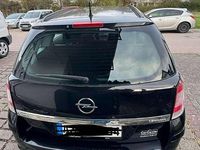 Gebraucht Opel Astra 105 PS (77 kW) 2007 Schwarz Limousine
