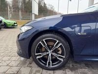 Gebraucht BMW 330e M Sport 292 PS (214 kW) 2023 Bmw individual tansanitblau me Limousine