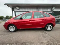 Gebraucht Citroën Xsara Picasso Exclusive 116 PS (85 kW) 2003 Farbe luziferrot/metalliclack Van / Kleinbus