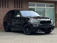 Gebraucht BMW X5 M50 Performance 381 PS (280 kW) 2017 Rubinschwarz metallic SUV