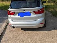 Gebraucht BMW 218 Advantage 140 PS (102 kW) 2019 Silber Kombi