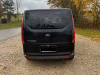 Gebraucht Ford Tourneo Active 170 PS (125 kW) 2023 Schwarz Van / Kleinbus