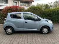 Gebraucht Chevrolet Spark 68 PS (50 kW) 2011 Blau Kleinwagen