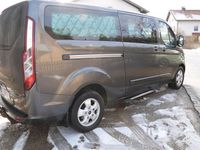 Gebraucht Ford Tourneo 131 PS (96 kW) 2016 Grau Van / Kleinbus