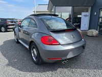 Gebraucht VW Beetle Design 150 PS (110 kW) 2016 Grau Kleinwagen
