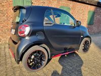 Gebraucht Smart ForTwo Coupé Brabus 60 kW (82 PS) 2021 Schwarz Kleinwagen