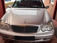 Gebraucht Mercedes C180 143 PS (105 kW) 2003 Silber Kombi