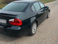 Gebraucht BMW 320 163 PS (119 kW) 2007 Grün Limousine