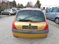 Gebraucht Renault Clio II 90 PS (66 kW) 1999 Strohgelb Kleinwagen