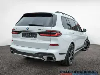 Gebraucht BMW X7 M Sport 340 PS (250 kW) 2025 Weiß SUV