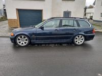Gebraucht BMW 328 193 PS (141 kW) 1999 Blau Kombi