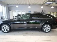 Gebraucht Audi A6 Sport 204 PS (150 kW) 2022 Brillantschwarz Kombi