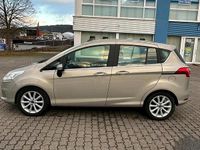 Gebraucht Ford B-MAX 125 PS (91 kW) 2015 Braun Van / Kleinbus
