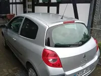 Gebraucht Renault Clio II 75 PS (55 kW) 2008 Silber Limousine