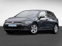 Gebraucht VW Golf VIII Life 131 PS (96 kW) 2024 Delfingrau metallic Limousine